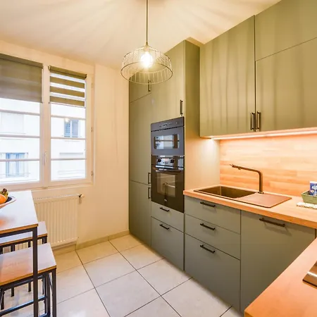 Le Voltaire - Hypercentre - Netflix